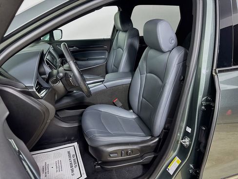 Used 2023 Buick Enclave Essence w/ Experience Buick Package FWD image 11