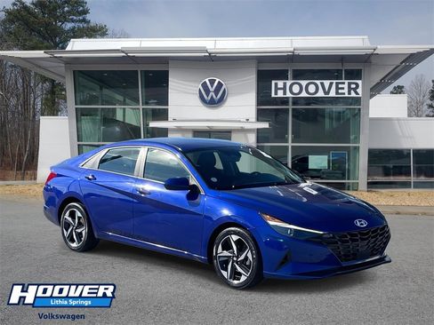 Used 2023 Hyundai Elantra SEL w/ Convenience Package image 1