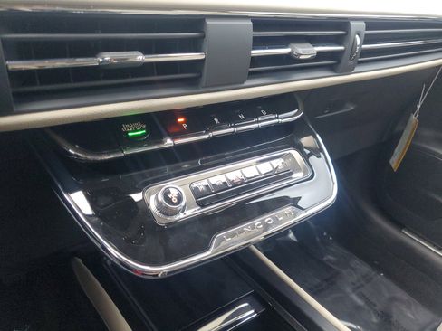 New 2025 Lincoln Corsair FWD image 13