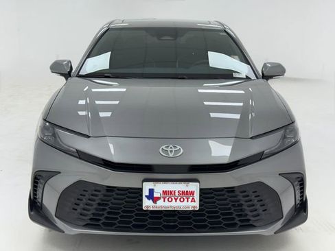 Used 2026 Toyota Camry SE w/ Multimedia Upgrade Package image 3