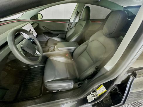Used 2024 Tesla Model 3 Long Range RWD image 13
