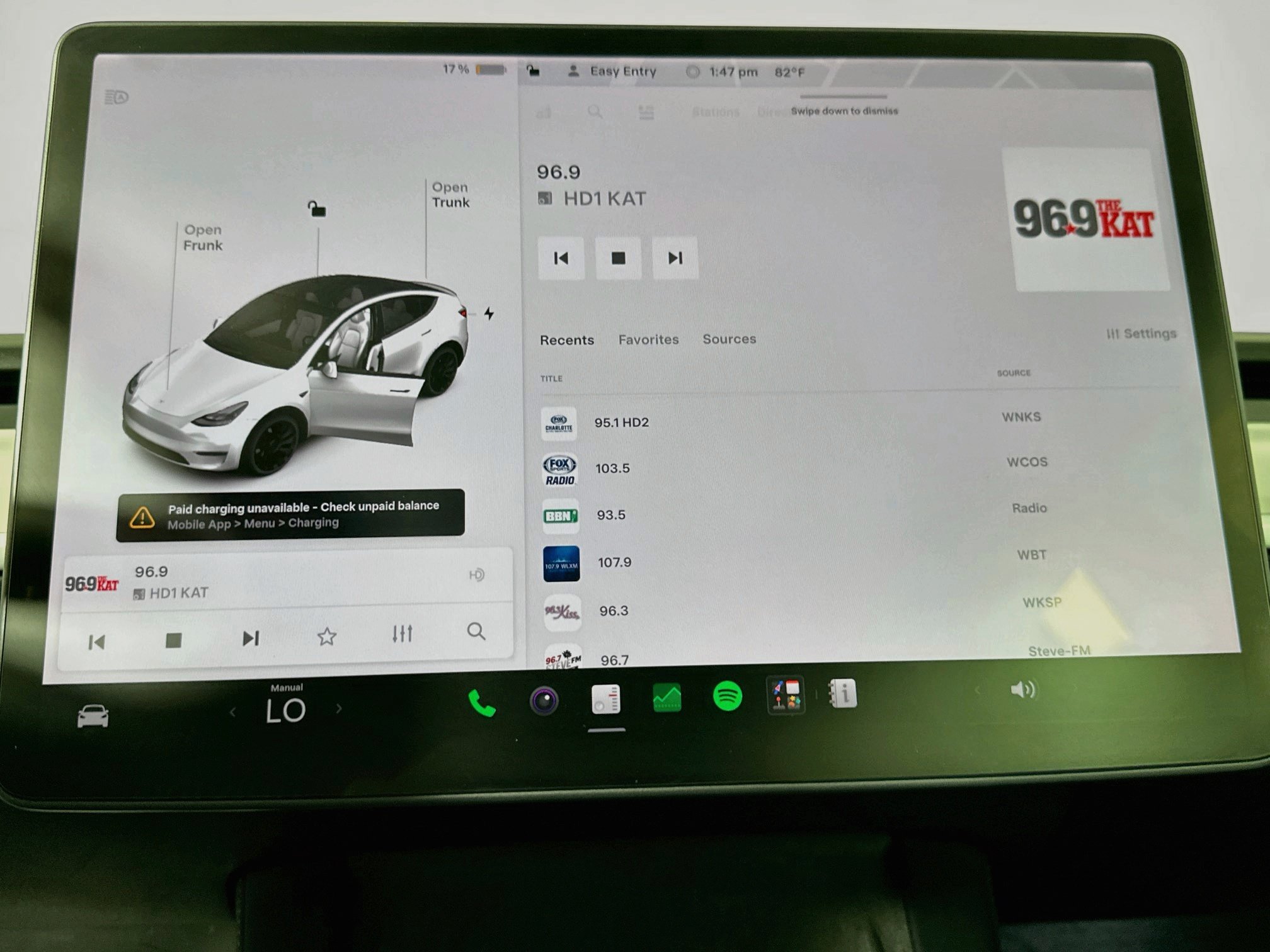 Used 2022 Tesla Model Y Performance AWD/4WD image 19