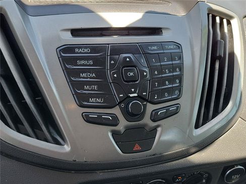 Used 2017 Ford Transit 350 XLT RWD image 28