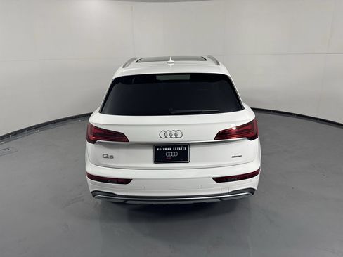 Used 2023 Audi Q5 2.0T Premium w/ Convenience Package AWD/4WD image 34