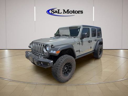 Used 2019 Jeep Wrangler Unlimited Sport S AWD/4WD image 3