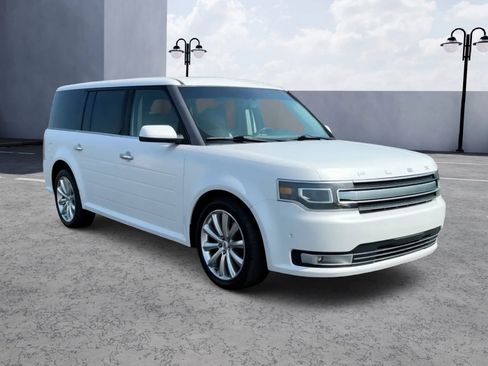 Used 2018 Ford Flex Limited w/ Equipment Group 303A AWD/4WD image 7
