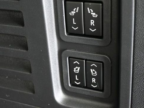 New 2026 Chevrolet Traverse RS image 43