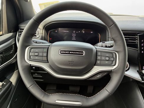 New 2026 Jeep Grand Wagoneer L 2WD image 21