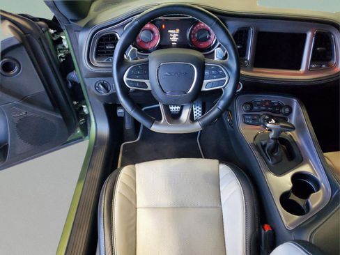 Used 2023 Dodge Challenger SRT Hellcat image 9