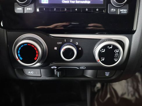 Used 2020 Honda Fit LX image 40