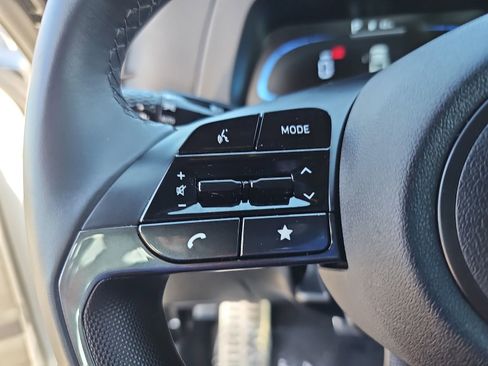 Certified 2025 Hyundai Elantra Sport image 16