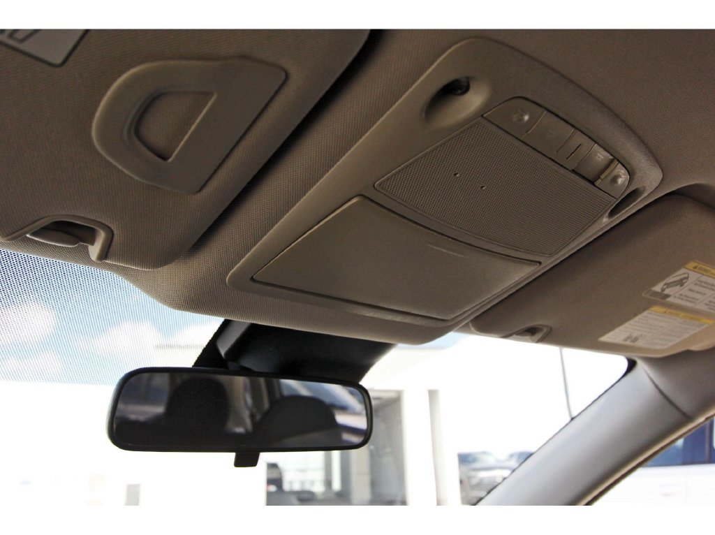 Used 2020 Nissan Rogue S w/ Special Edition Package FWD image 25