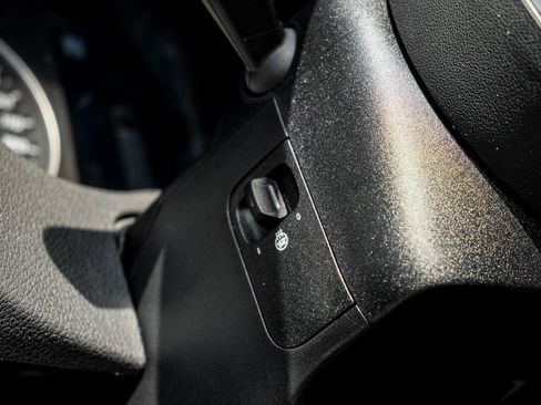 Used 2025 Mercedes-Benz Sprinter 2500 image 24