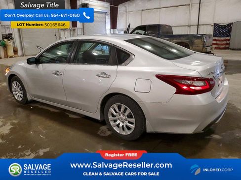 Used 2018 Nissan Altima 2.5 S w/ S Convenience Package image 3