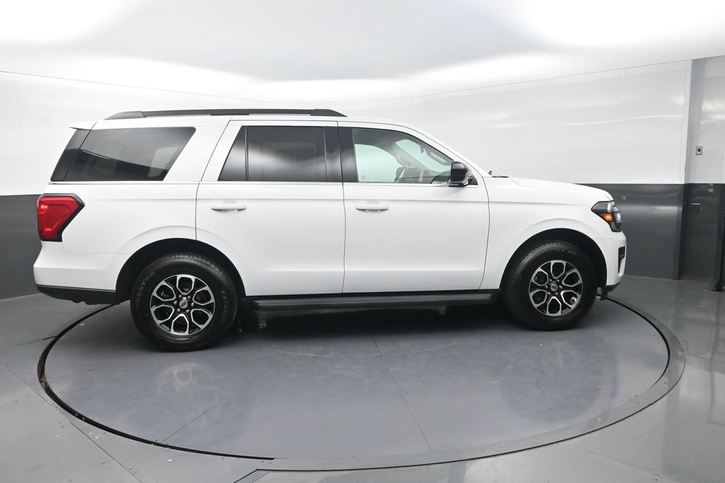 Used 2022 Ford Expedition XL AWD/4WD image 12