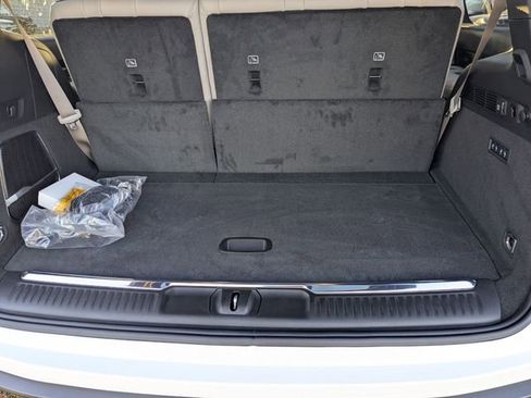 New 2026 Jeep Grand Wagoneer Summit w/ Rear Seat Video Group I AWD/4WD image 29