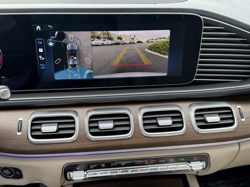 New 2026 Mercedes-Benz GLE 450 4MATIC Coupe image 10