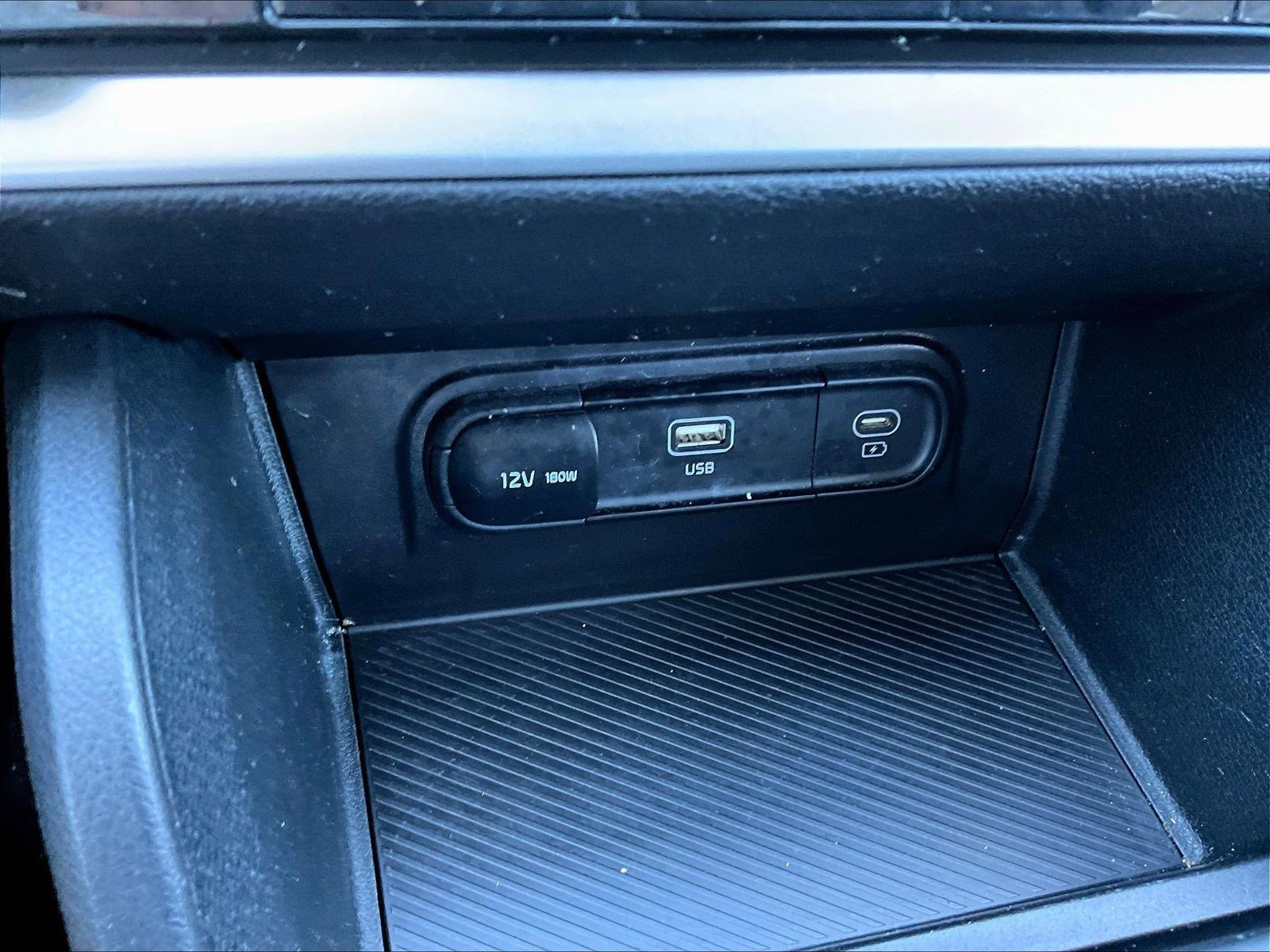 Used 2023 Kia Sportage LX AWD/4WD image 16