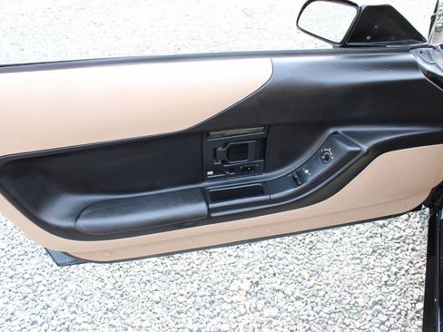 Used 1996 Chevrolet Corvette Convertible RWD image 19