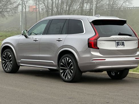 New 2026 Volvo XC90 B6 Ultra w/ Protection Package image 5