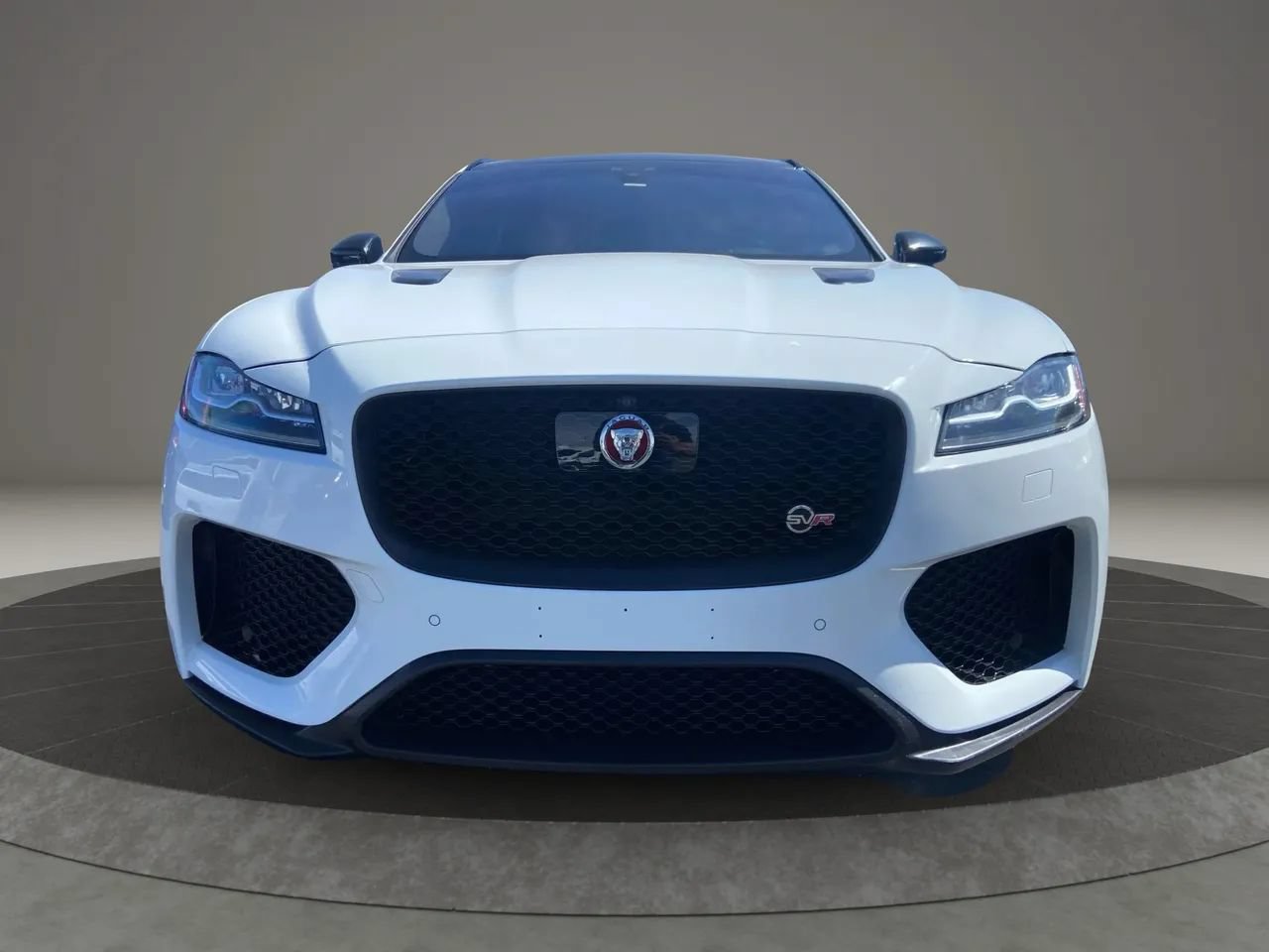 Used 2020 Jaguar F-PACE SVR AWD/4WD image 11