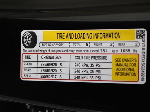 Used 2025 GMC Sierra 1500 SLT w/ SLT Premium Plus Package AWD/4WD image 41