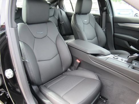 New 2026 Cadillac CT5 Premium Luxury w/ Technology Package RWD image 9