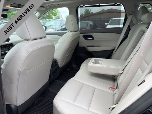 Certified 2023 Nissan Rogue SL w/ SL Premium Package image 9