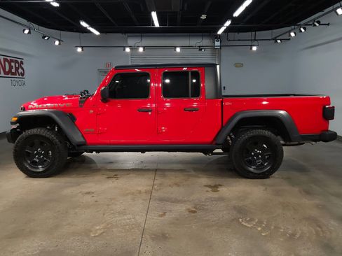 Used 2023 Jeep Gladiator Mojave w/ LED Lighting Group image 4