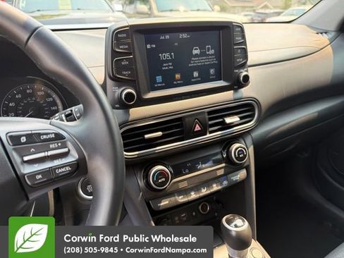 Used 2020 Hyundai Kona Limited AWD/4WD image 21