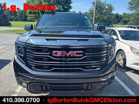 Certified 2023 GMC Sierra 1500 AT4 w/ AT4 Premium Package AWD/4WD image 2