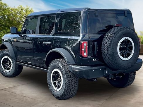 New 2025 Ford Bronco Badlands AWD/4WD image 3