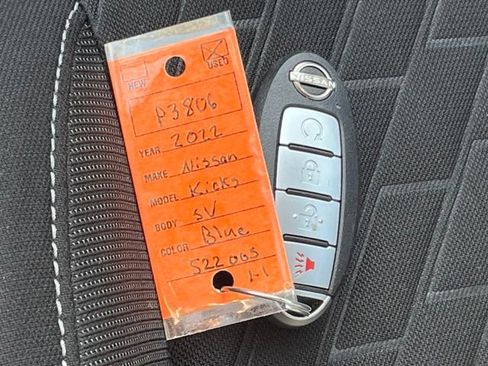 Used 2022 Nissan Kicks SV FWD image 12