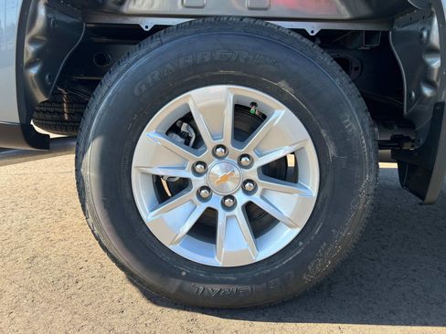 New 2025 Chevrolet Silverado 1500 W/T w/ WT Safety Package image 9