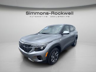Used 2026 Kia Seltos LX AWD/4WD video 1