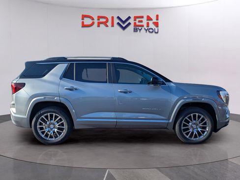 New 2026 GMC Terrain Denali AWD/4WD image 5