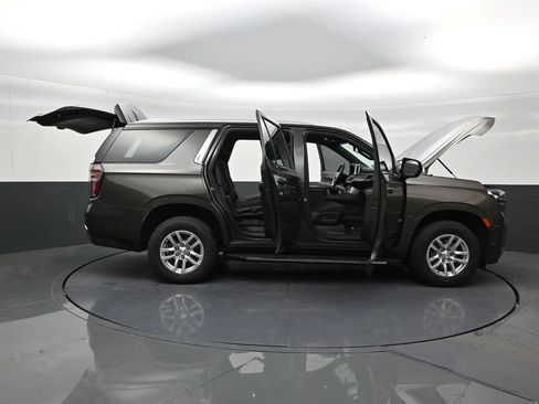 Used 2021 Chevrolet Tahoe LS RWD image 29
