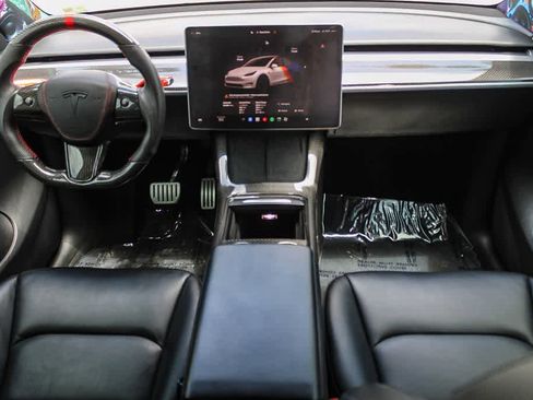 Used 2022 Tesla Model Y Performance AWD/4WD image 11