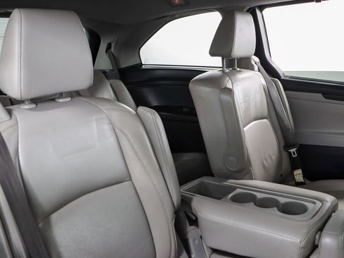 Used 2019 Honda Odyssey EX-L image 29