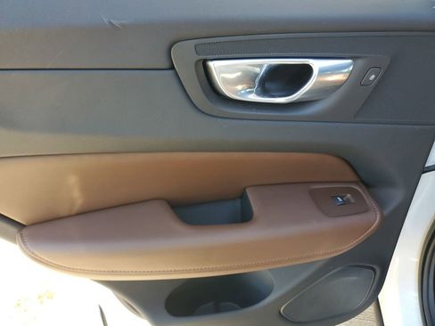 Certified 2023 Volvo XC60 B5 Plus w/ Protection Package Premier AWD/4WD image 13