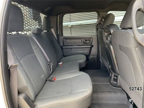 Used 2021 RAM 5500 4x4 Crew Cab image 25