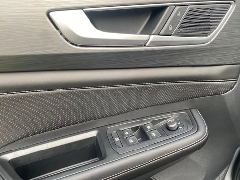 New 2026 Volkswagen Atlas Cross Sport SE image 13