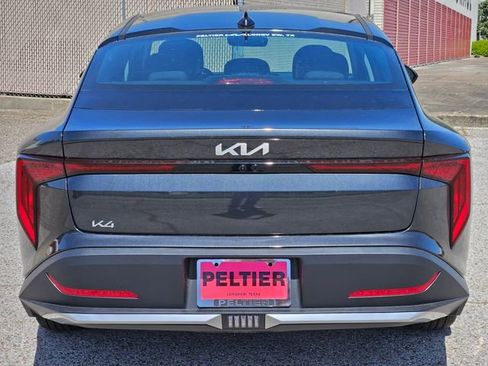 New 2026 Kia K4 LXS image 4