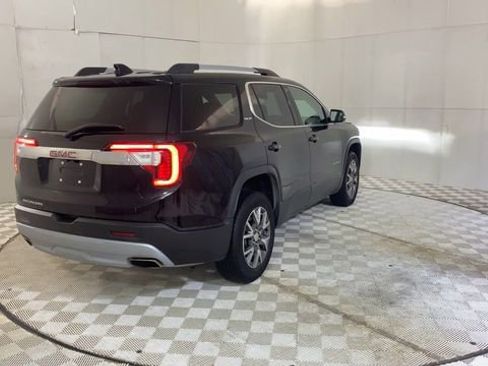 Used 2023 GMC Acadia SLE w/ Driver Convenience Package FWD image 8