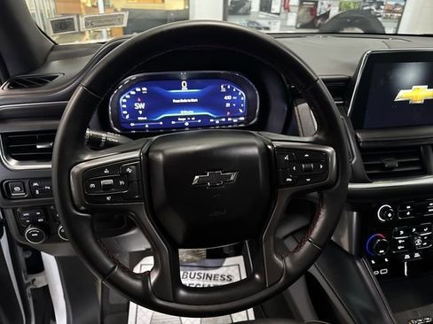 Certified 2024 Chevrolet Suburban RST image 11