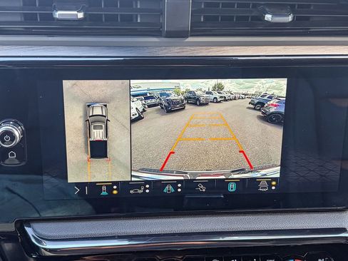 Used 2023 GMC Sierra 1500 AT4 w/ Technology Package image 56