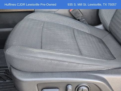 Used 2021 Chevrolet Silverado 1500 LT Trail Boss w/ Bed Protection Package AWD/4WD image 32