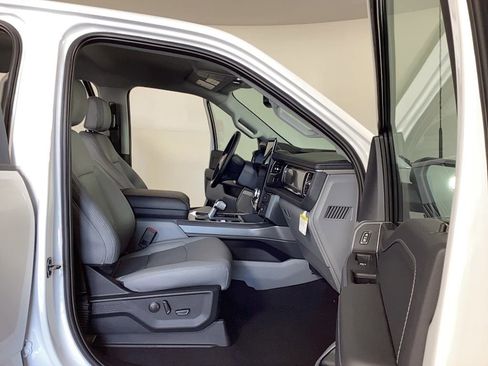 New 2025 Ford F150 Lightning Flash image 8