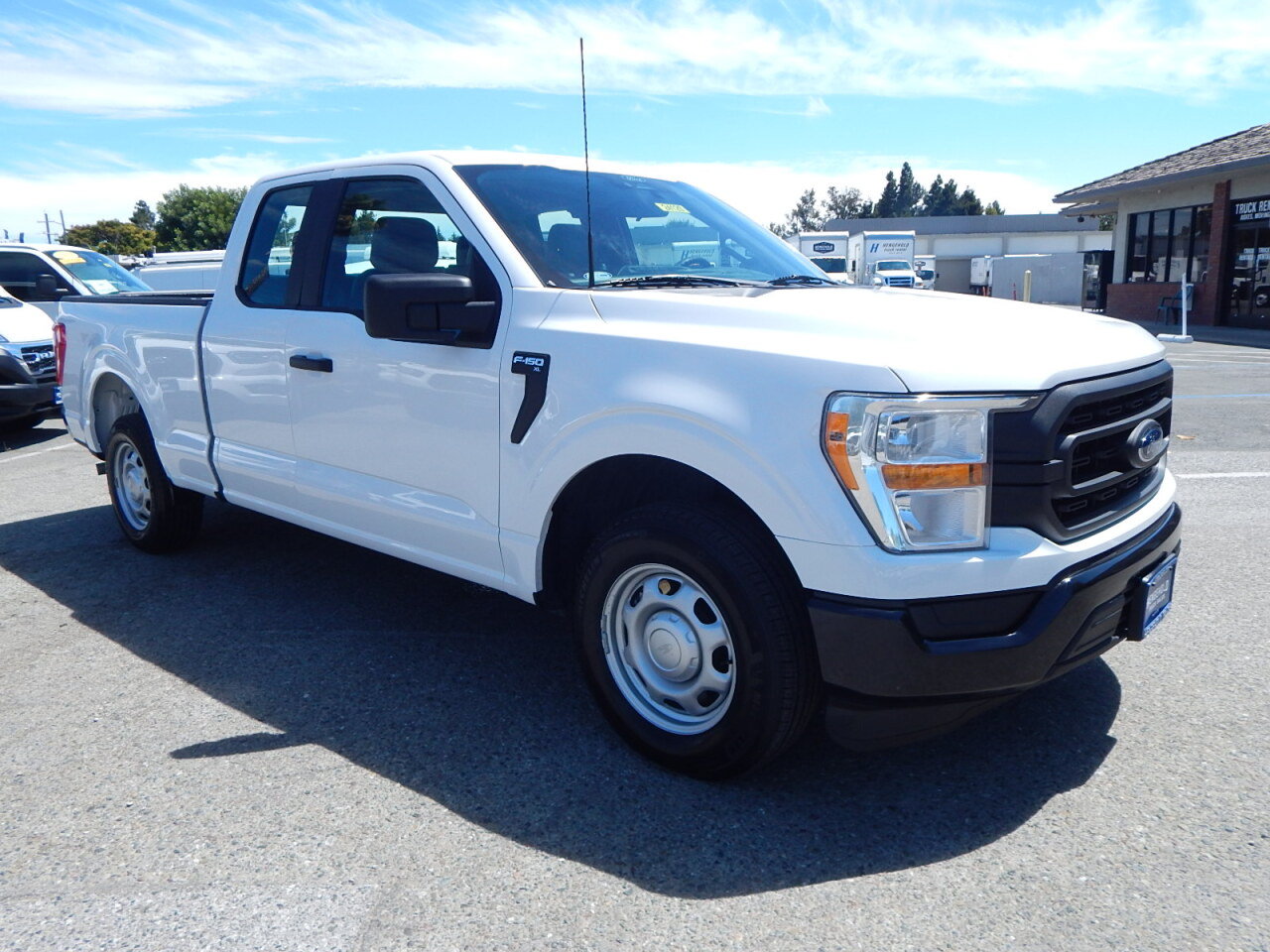 Used 2022 Ford F150 XL w/ Equipment Group 101A High RWD image 10