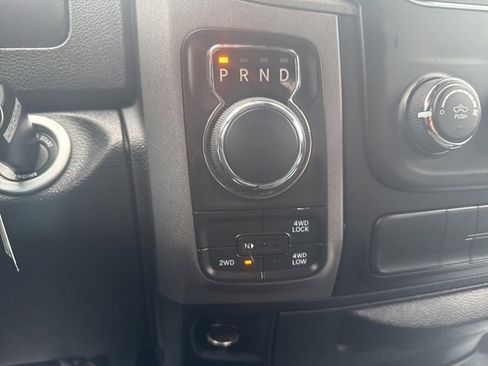 Used 2017 RAM 1500 Express w/ Express Value Package image 25